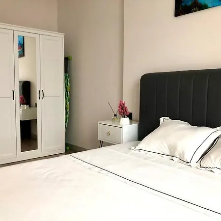 Secured Lux 1-bedrroom - Gym, Sauna & Parking 193 Apartment *