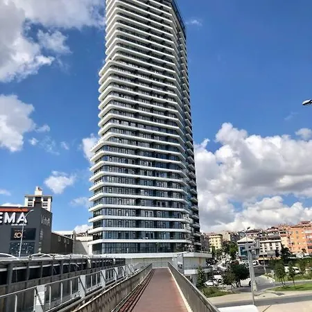 Secured Lux 1-bedrroom - Gym, Sauna & Parking 193 Apartment Istanbul