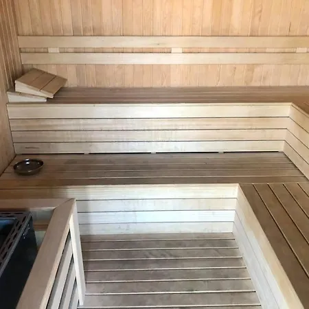 Apartment Secured Lux 1-bedrroom - Gym, Sauna & Parking 193